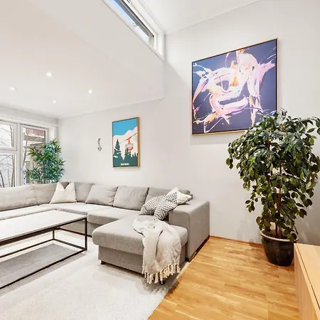 아파트 12-guest - Self Check-in - Large Smart Tv - 베르겐