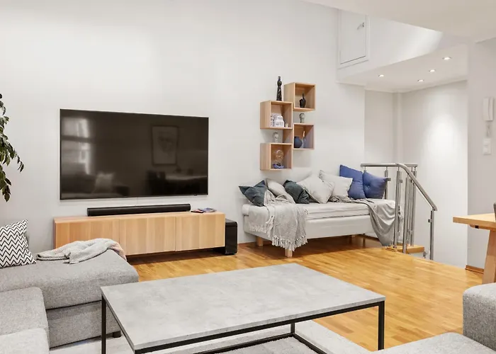 12-guest - Self Check-in - Large Smart Tv - Μπέργκεν