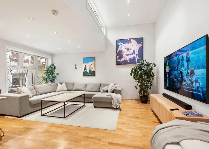 12-guest - Self Check-in - Large Smart Tv - *